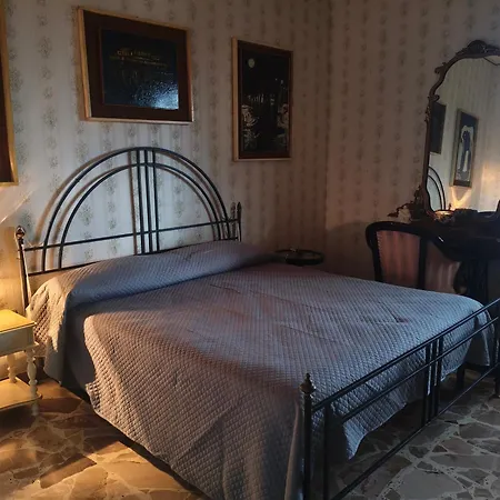 Atelier Dell'etna Apartment